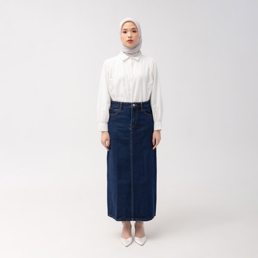 
            
                Load image into Gallery viewer, Marina Dark Blue Denim Skirt
            
        
