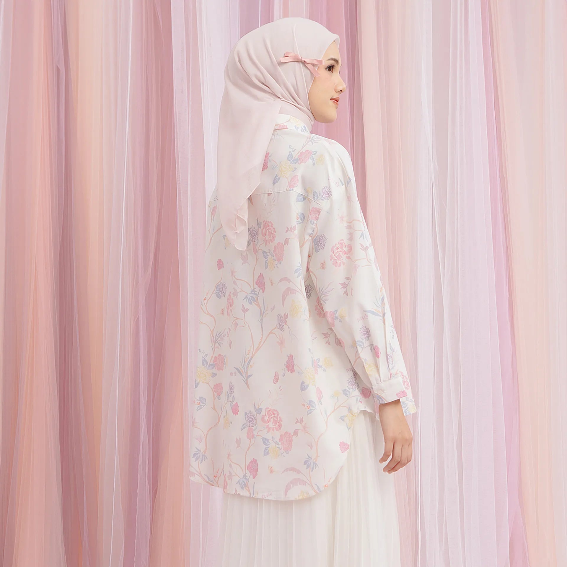 Janine Creme Top (Pre-Order) | HijabChic