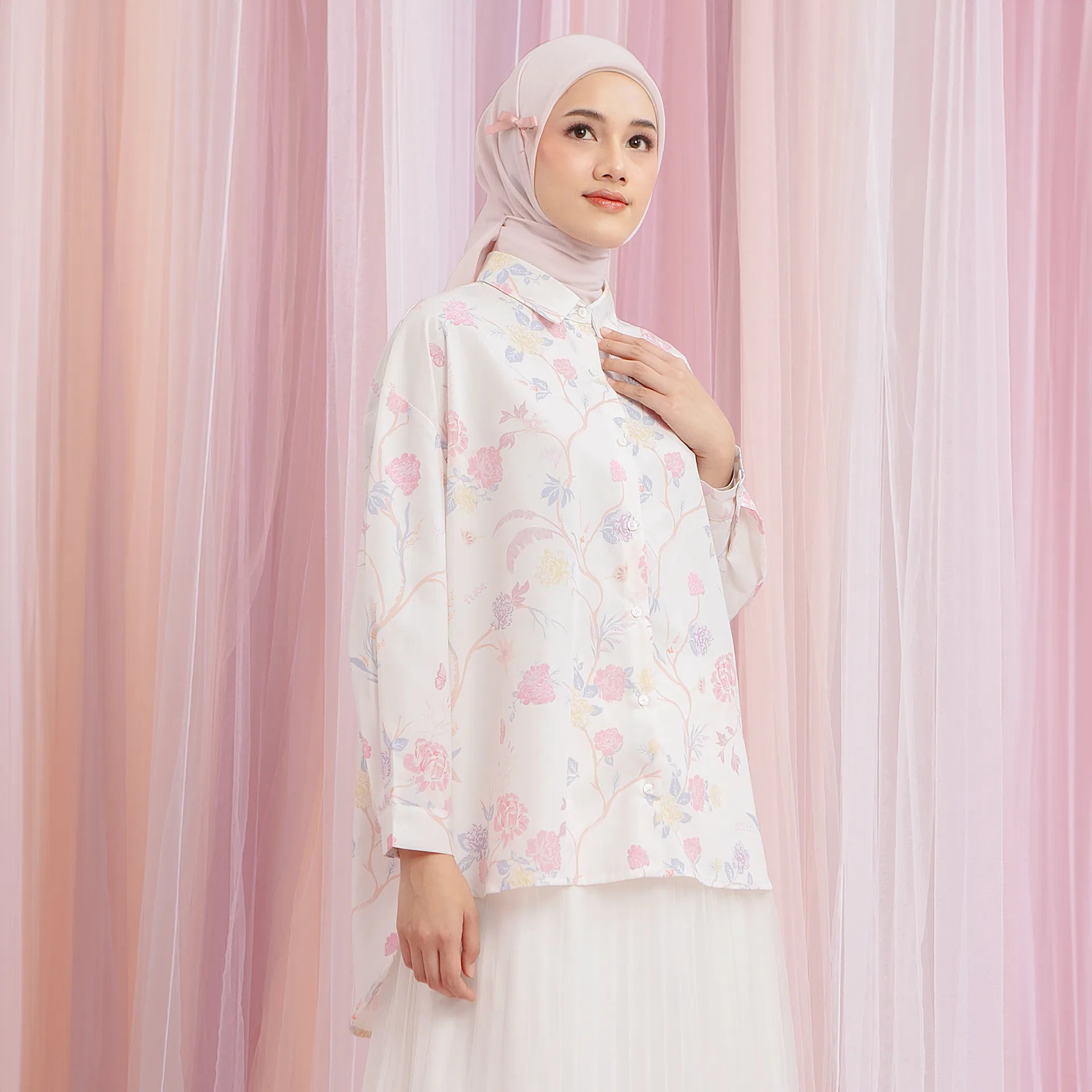 Janine Creme Top (Pre-Order) | HijabChic