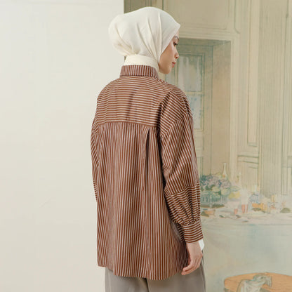 Larra Top
