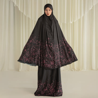 Lily Prayer Set Plum