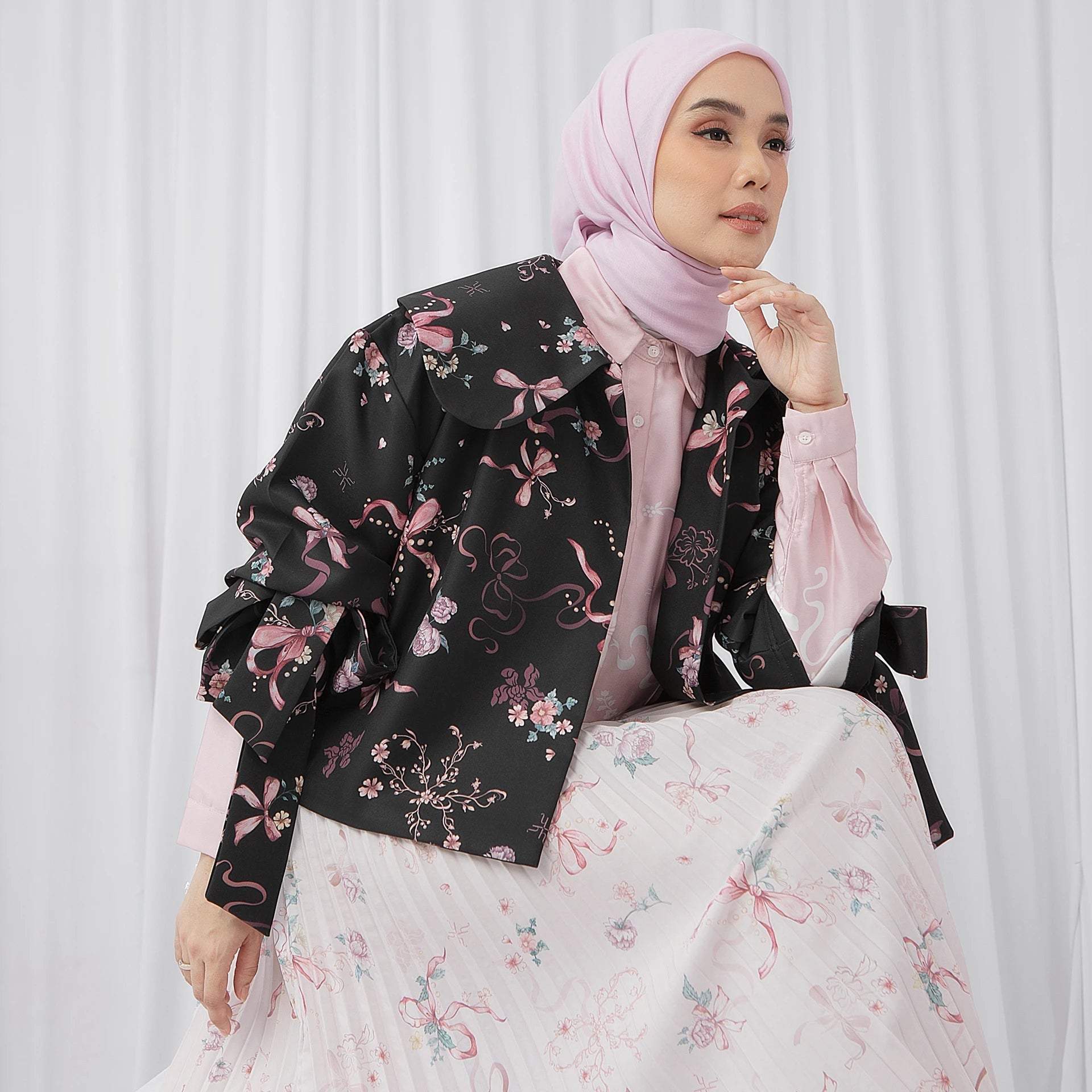 Marlow Raven Coquette Outerwear HijabChic 1