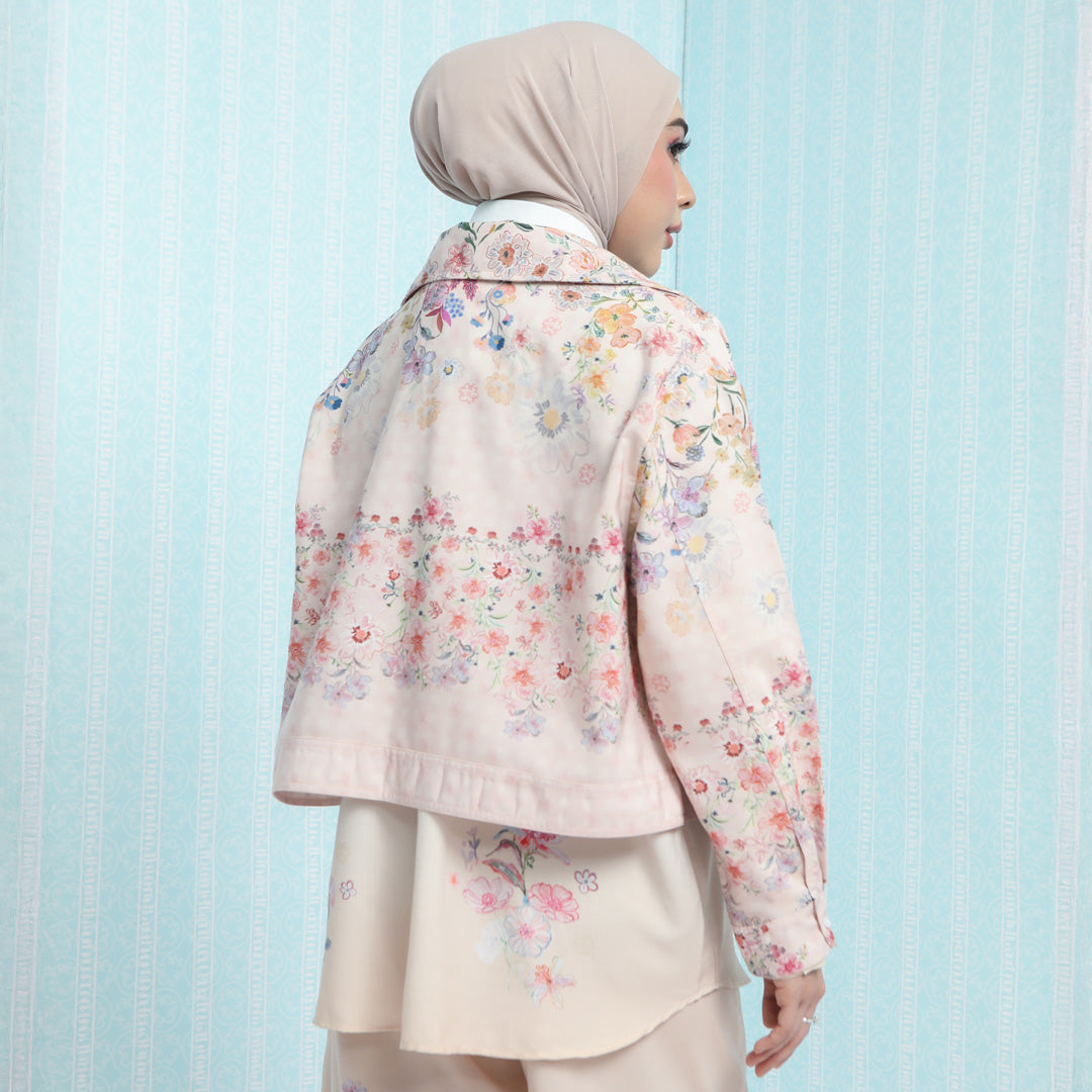 Nareta Soft PInk Outer