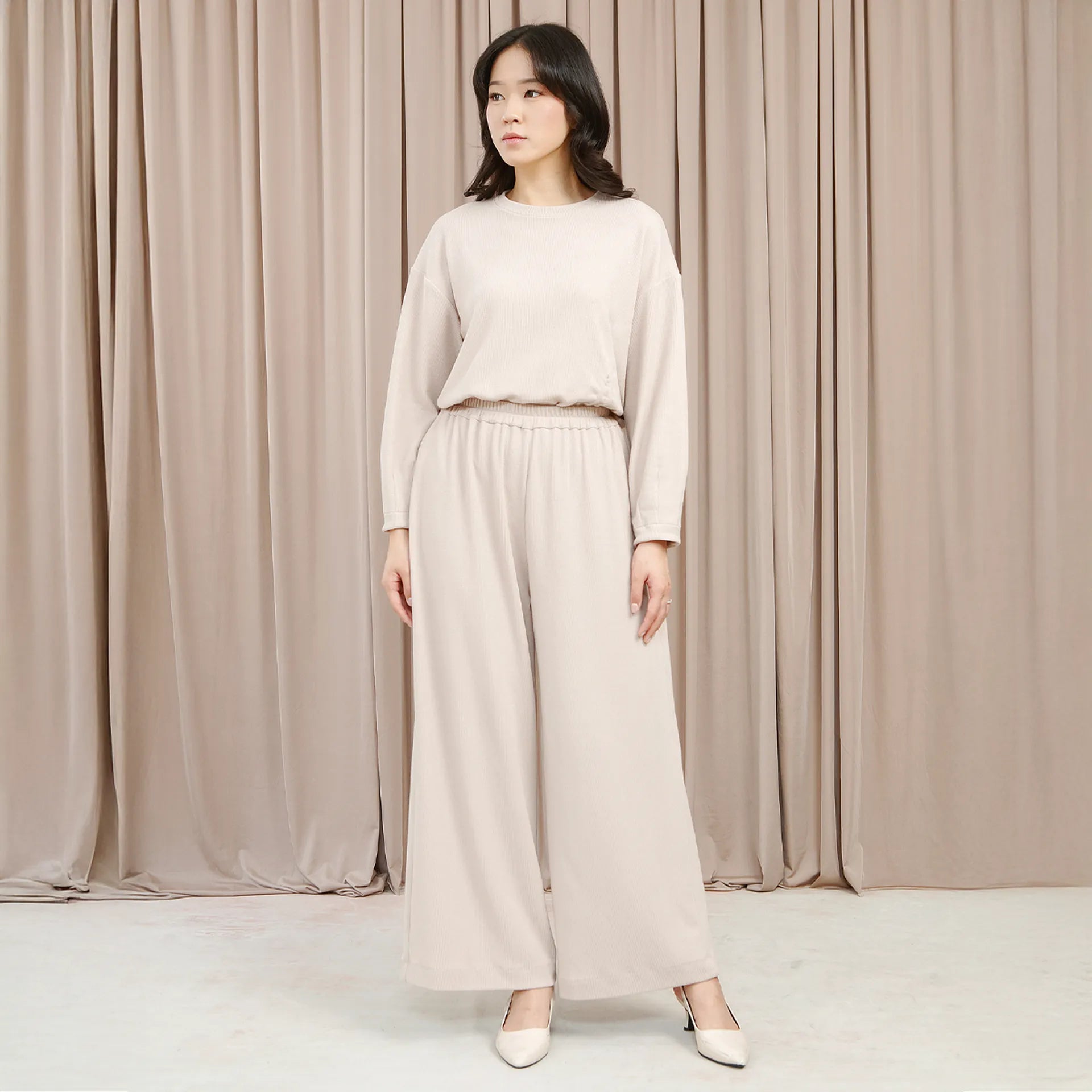 Nava Pants - Celana Knit Karet Pinggang Silluet Lurus | HijabChic