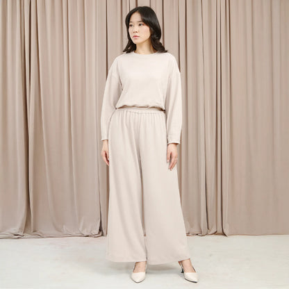 Nava Pants - Celana Knit Karet Pinggang Silluet Lurus