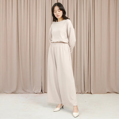 Nava Pants - Celana Knit Karet Pinggang Silluet Lurus