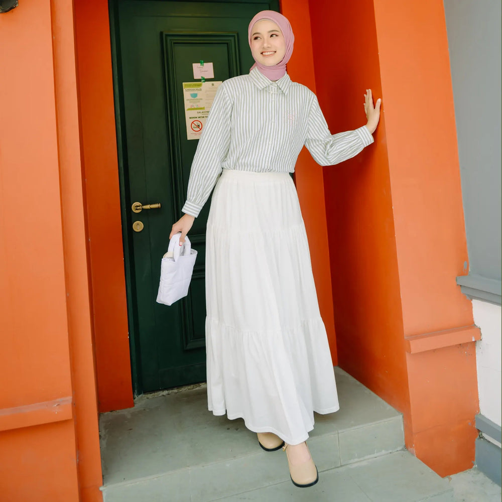 Ryujin Broken White Skirt (HijabChic Pink X Rania) | HijabChic