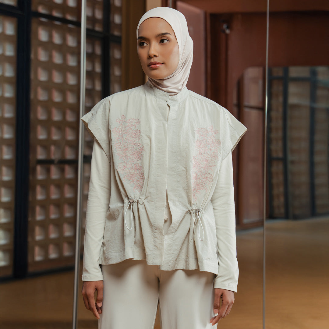 Sera Earl Grey Outer