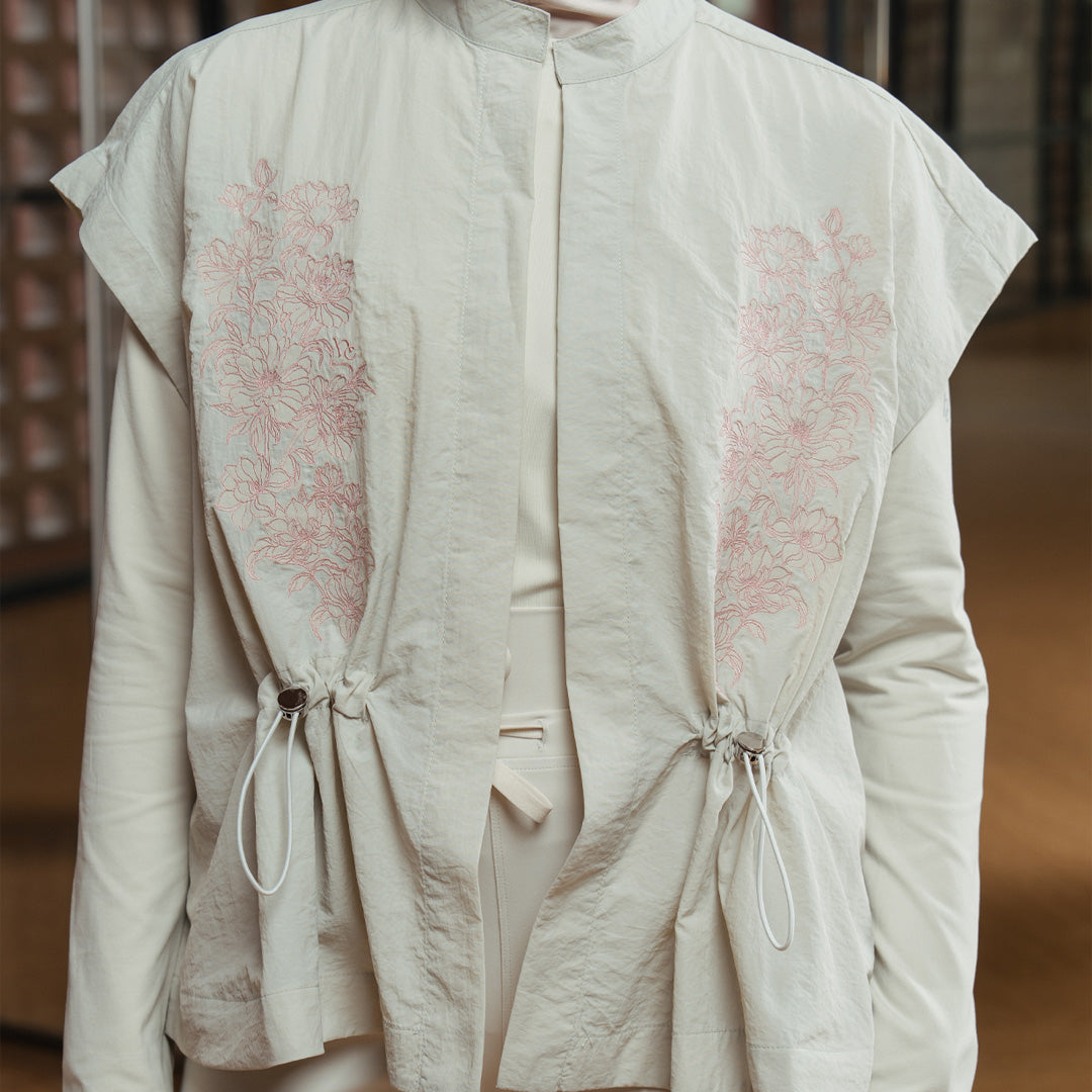 Sera Earl Grey Outer