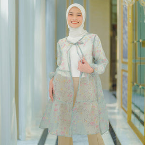 
            
                Load image into Gallery viewer, Defect HC x ZD Shakeela Sage Fleuria Outerwear | HijabChic
            
        