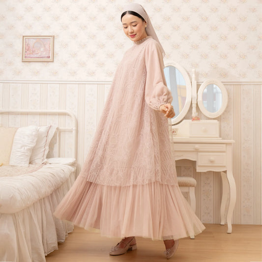 Syahira Pink Nude Dress