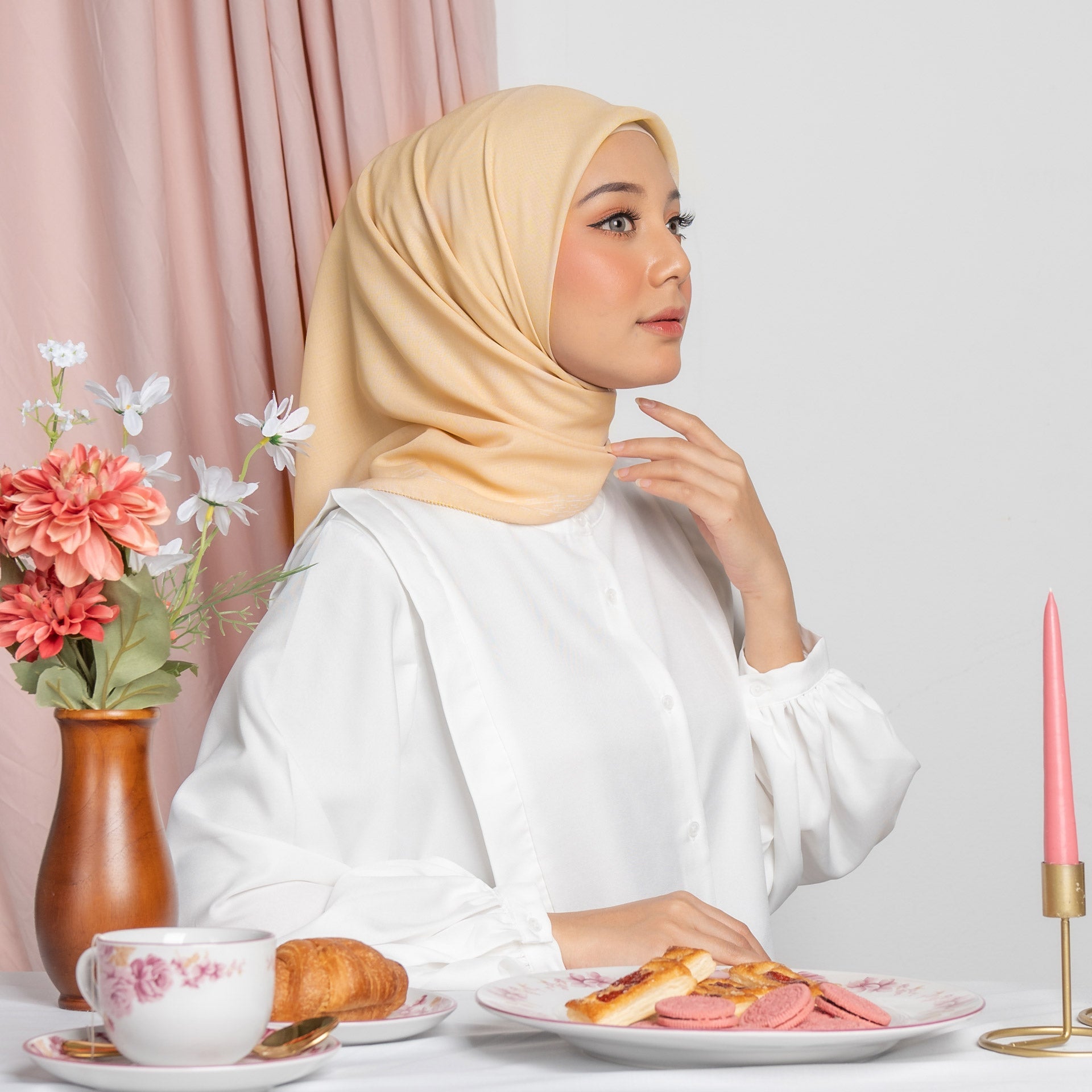Runa Sand Daily Scarf | HijabChic