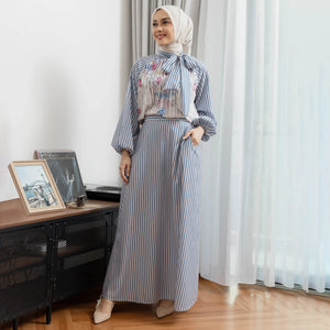 Sorina Navy Pink Skirt (HijabChic x Tiqasya)