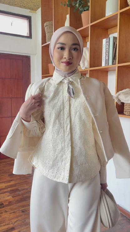 Alba Ecru Outerwear (HijabChic x Kiara Leswara)