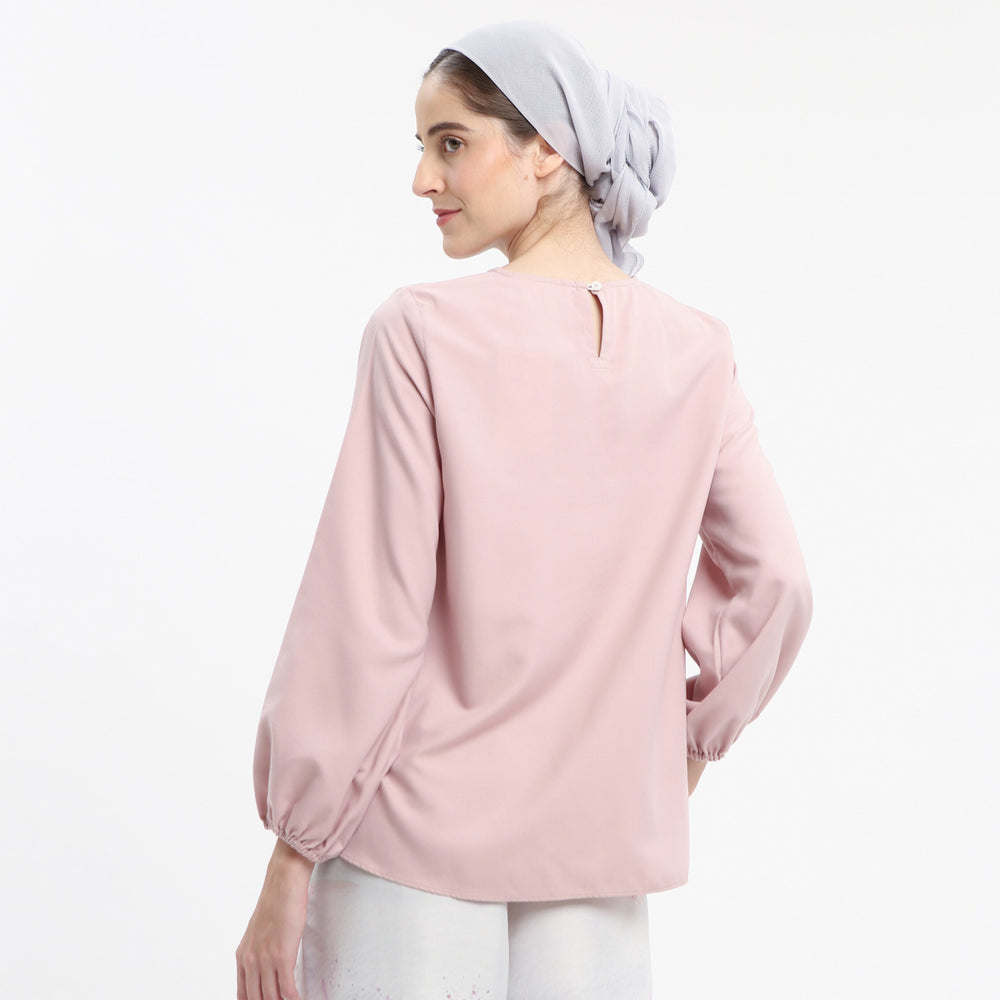 
            
                Load image into Gallery viewer, Brillie Dusty Pink Tops | HijabChic
            
        